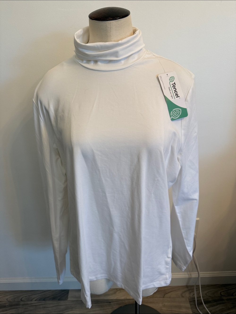 Lands End Women's White Turtleneck Long Sleeve Top - Tencel XL